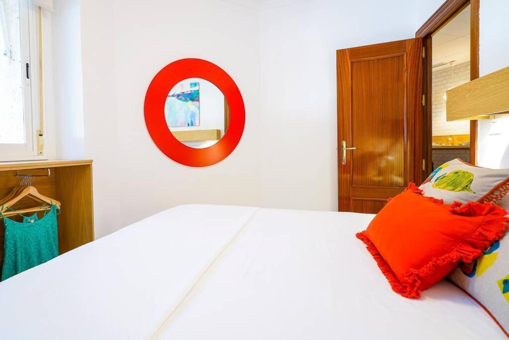 Lovely And Chic Apartment In The Heart Of Siviglia Esterno foto