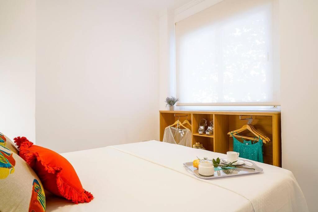 Lovely And Chic Apartment In The Heart Of Siviglia Esterno foto
